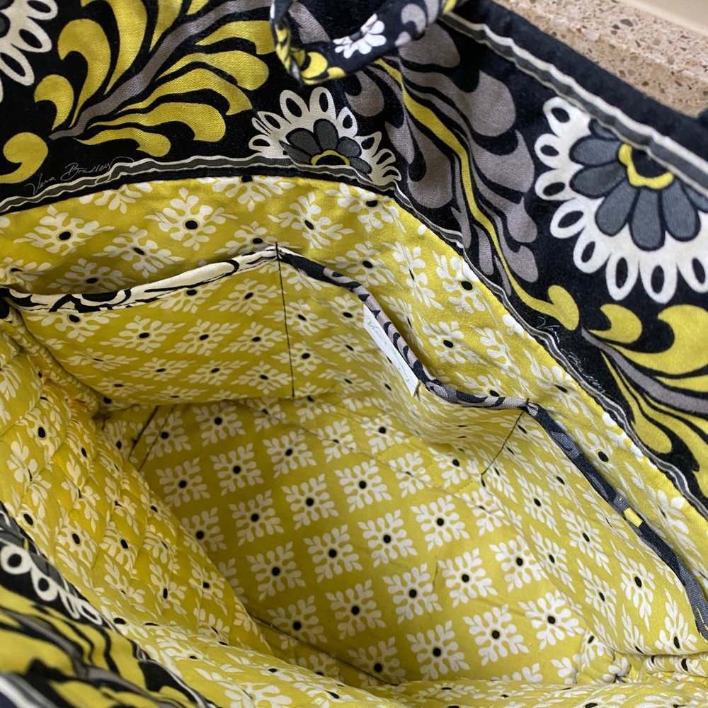 Vera Bradley tote in Baroque - Picture 6 of 6